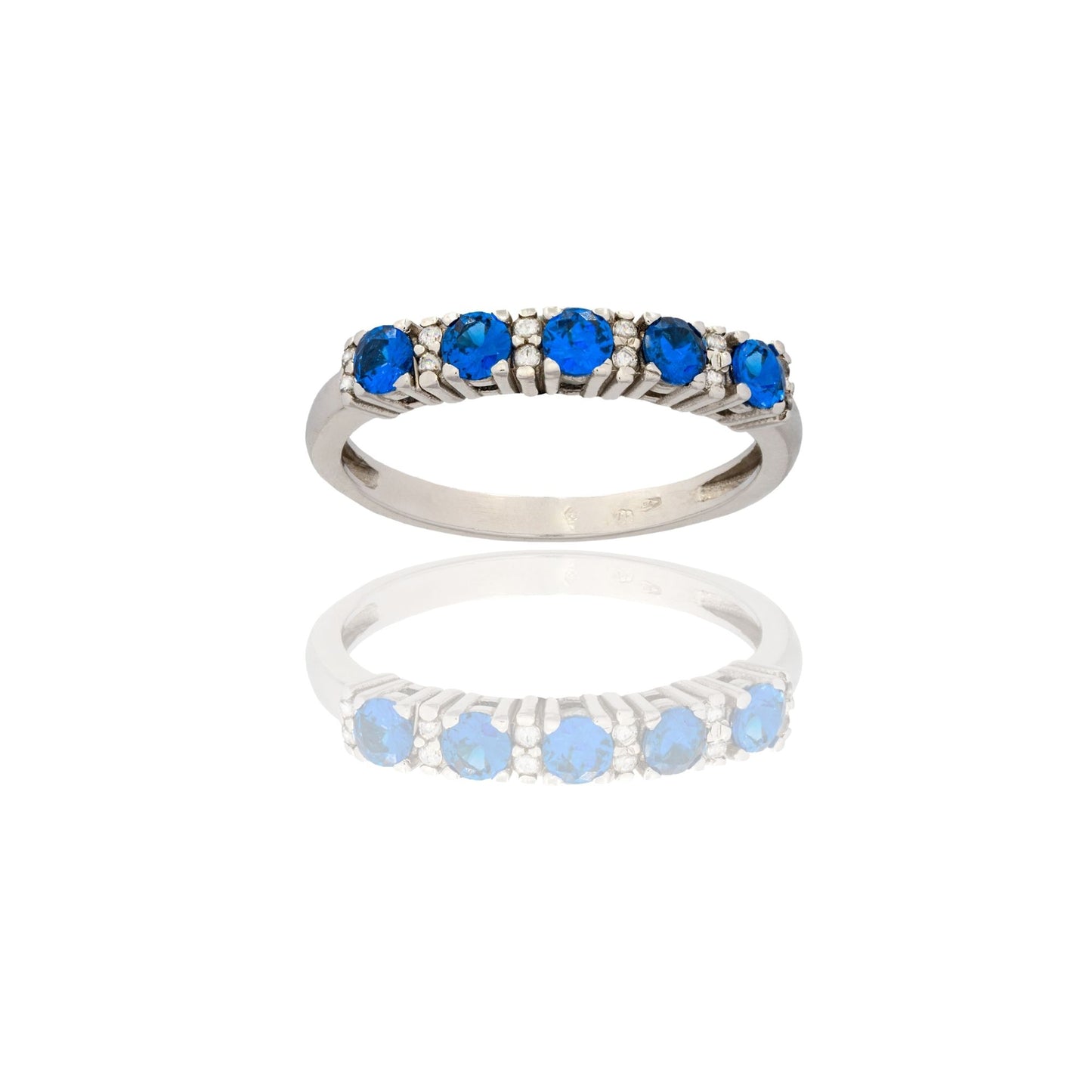 Anello Oro Bianco Oro 18 carati Veretta 5 Pietre Zirconi Bianchi, Zirconi Blu spessore gambo mm. 2,1 spessore pietre 3,3