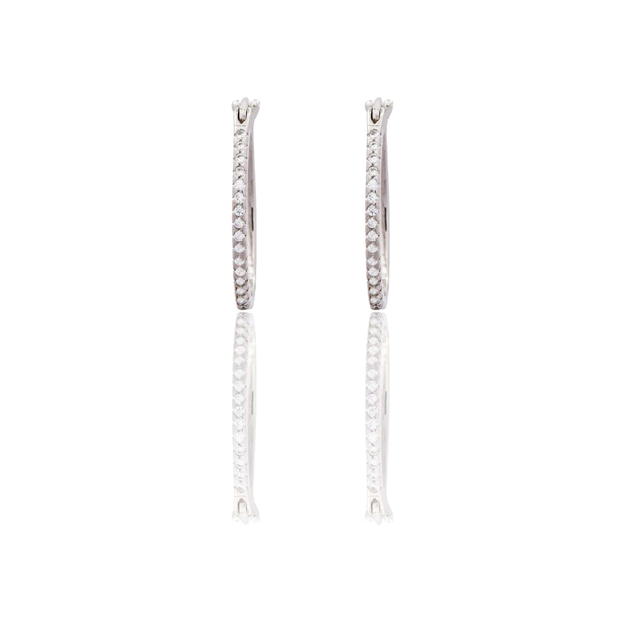 Orecchini Oro Bianco Oro 18 carati cerchio pavè Zirconi Bianchi cm. 1,5 spessore mm. 1