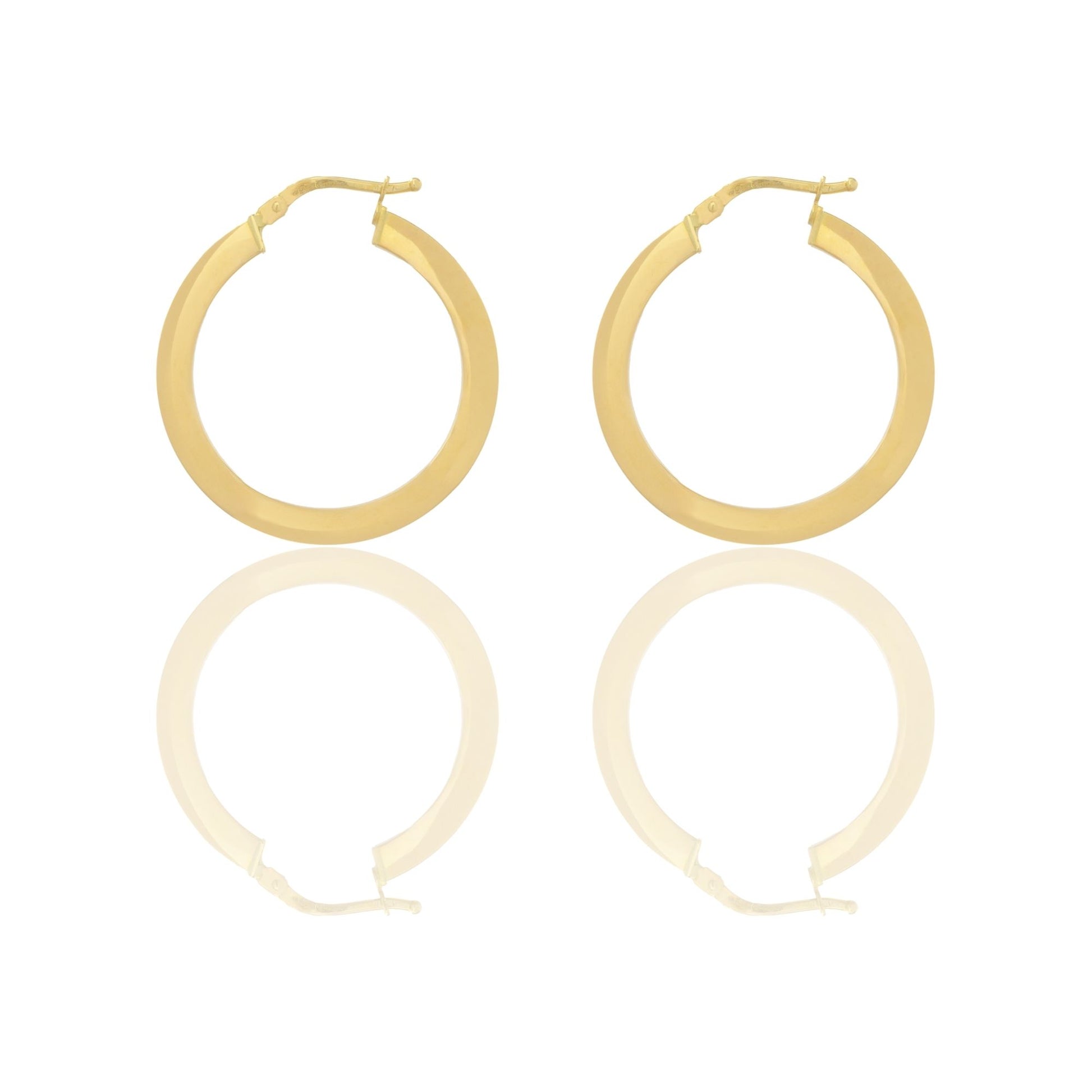 Orecchini Oro Giallo Oro 18 carati Cerchio  Solo Oro Spessore mm. 1.5*3 diametro interno cm.2