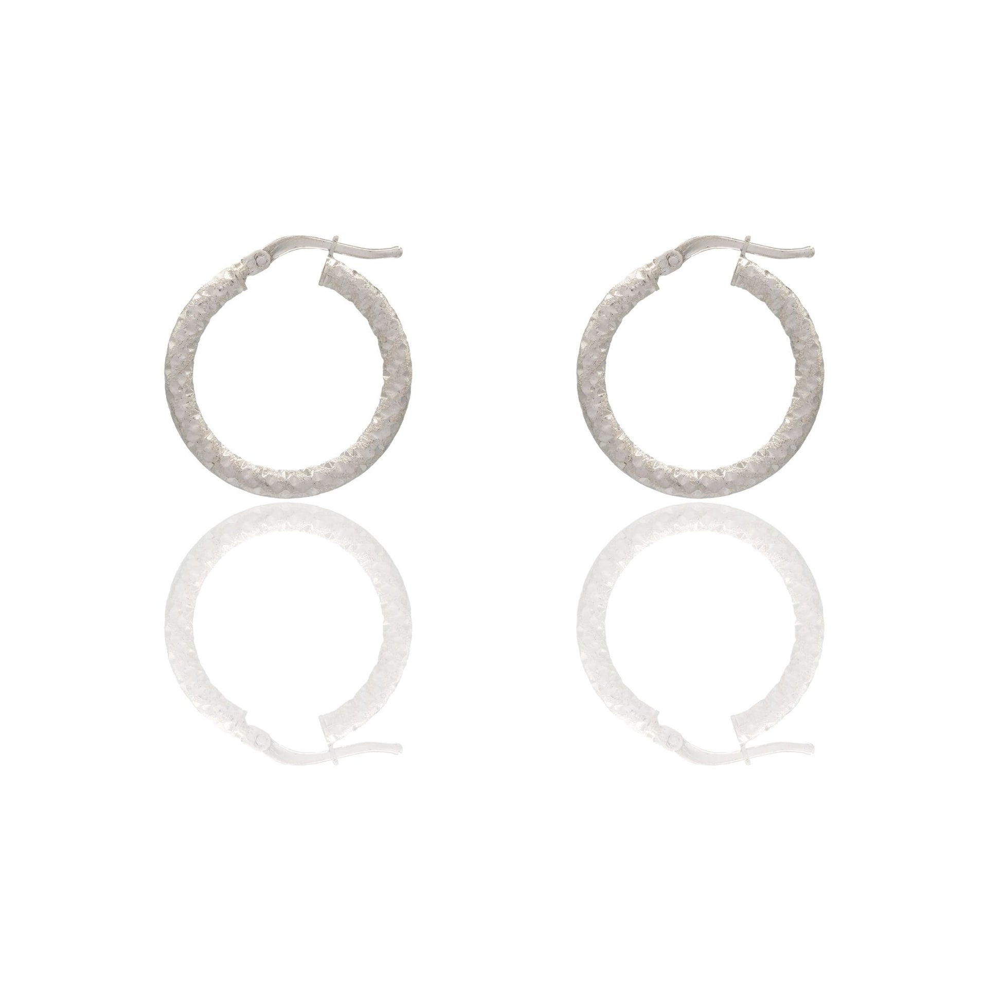 Orecchini Oro Bianco Oro 18 carati Cerchio  Solo Oro Spessore mm. 2 diametro interno cm.1,5