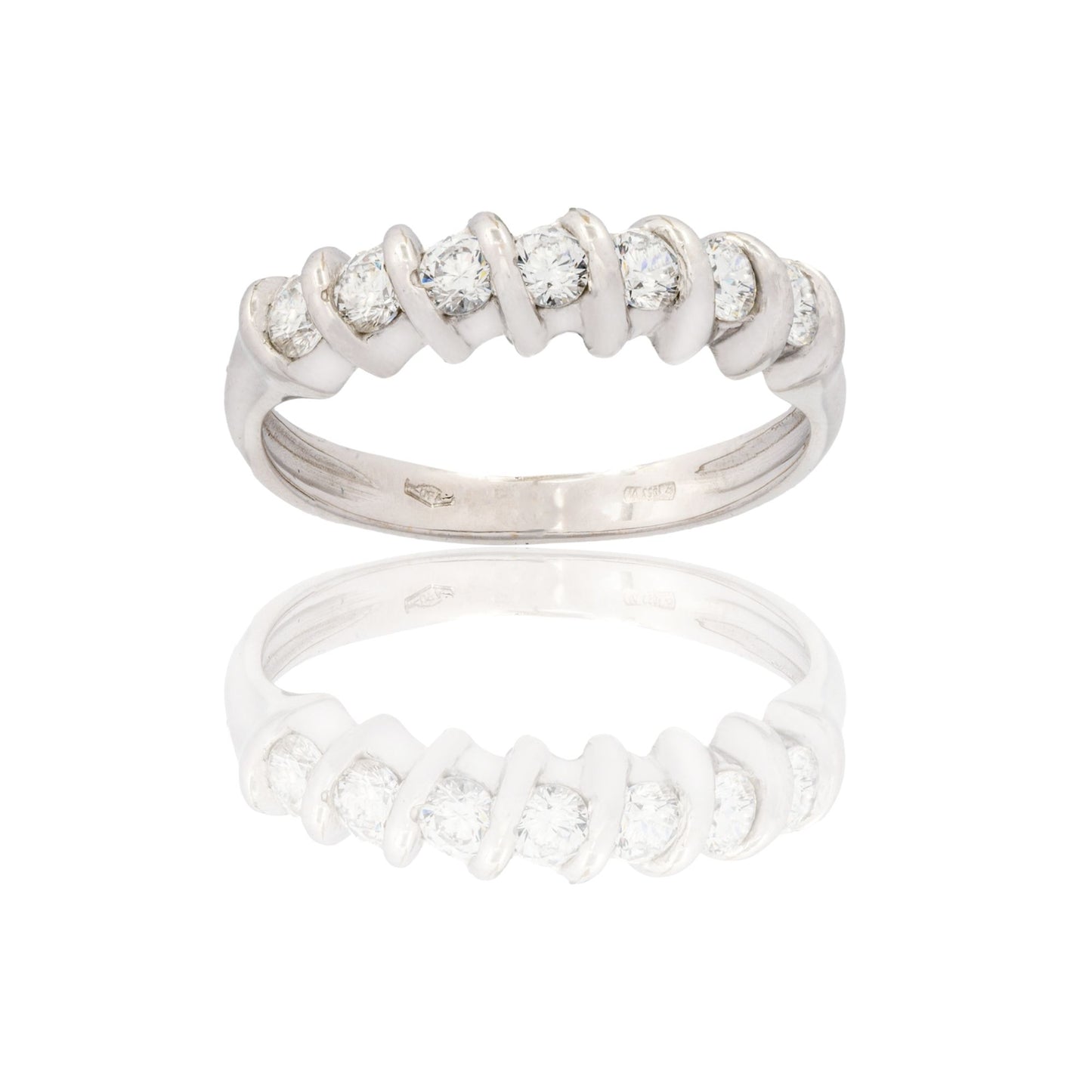 Anello Oro Bianco Oro 18 carati Veretta 7 Pietre Zirconi Bianchi spessore gambo 1,2 mm , spessore pietre 3,8