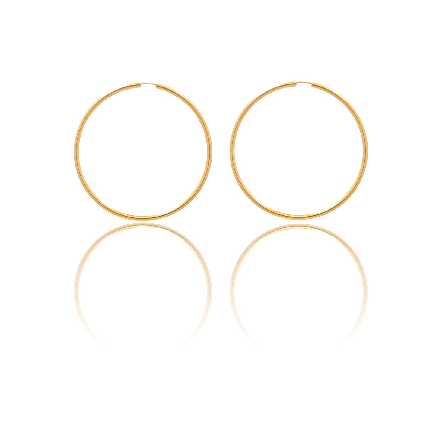 Orecchini Oro Giallo Oro 18 carati Cerchio Chiusura A Scomparsa Solo Oro Spessore mm 2 diametro interno cm.5,5