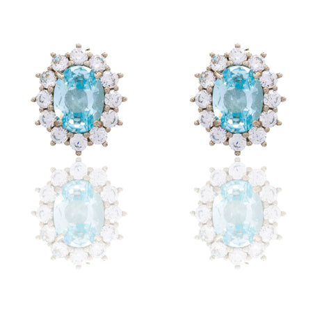 Orecchini Oro Bianco Oro 18 carati Modello Kate Centro E Contorno Zirconi Bianchi, Zircone Azzurro 