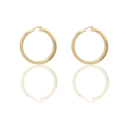 Orecchini Oro Giallo Oro 18 carati Cerchi Scavati  Solo Oro Spessore mm. 8 diametro interno  cm.4