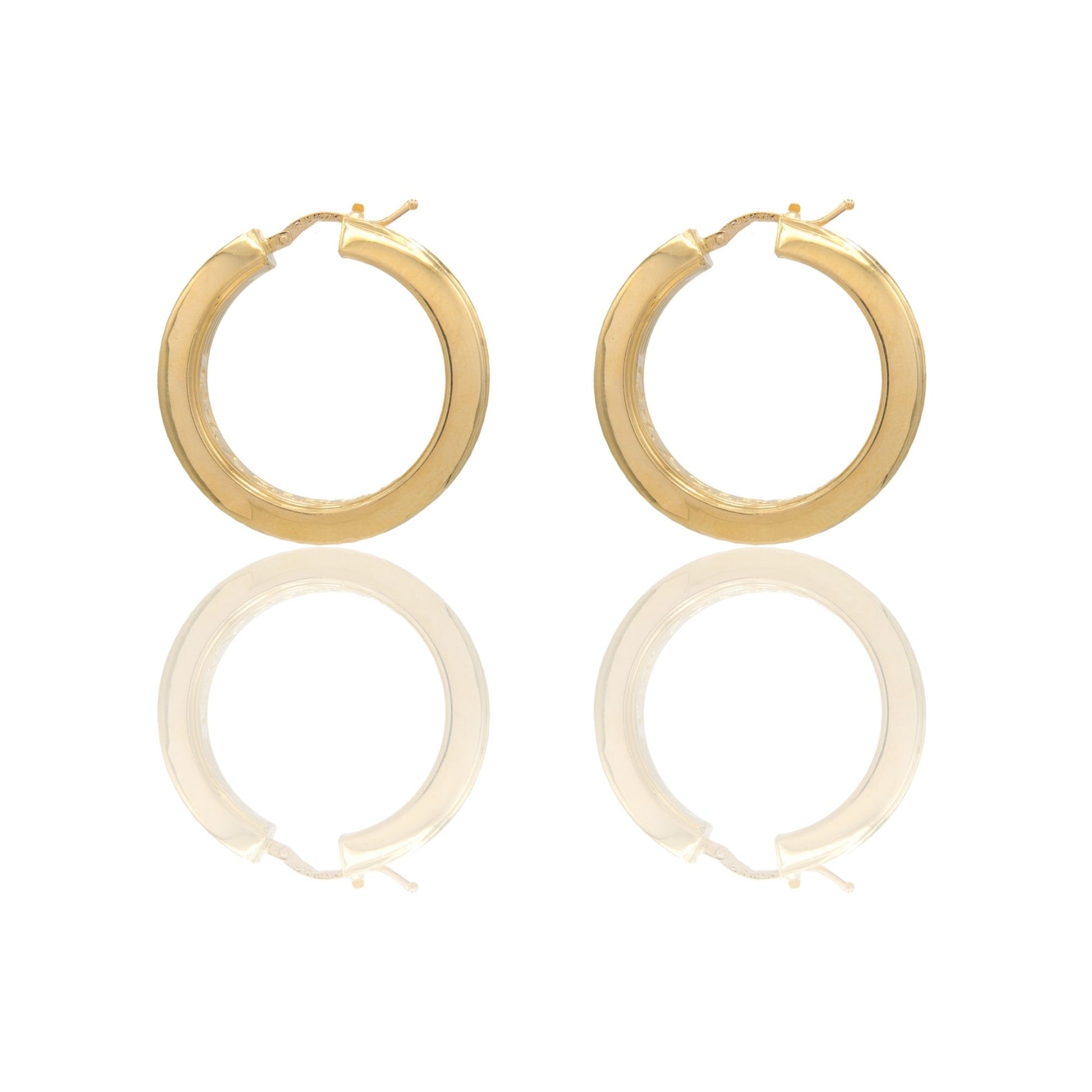 Orecchini Oro Giallo Oro 18 carati Cerchi Scavati  Solo Oro Spessore mm. 7 diametro interno  cm.3