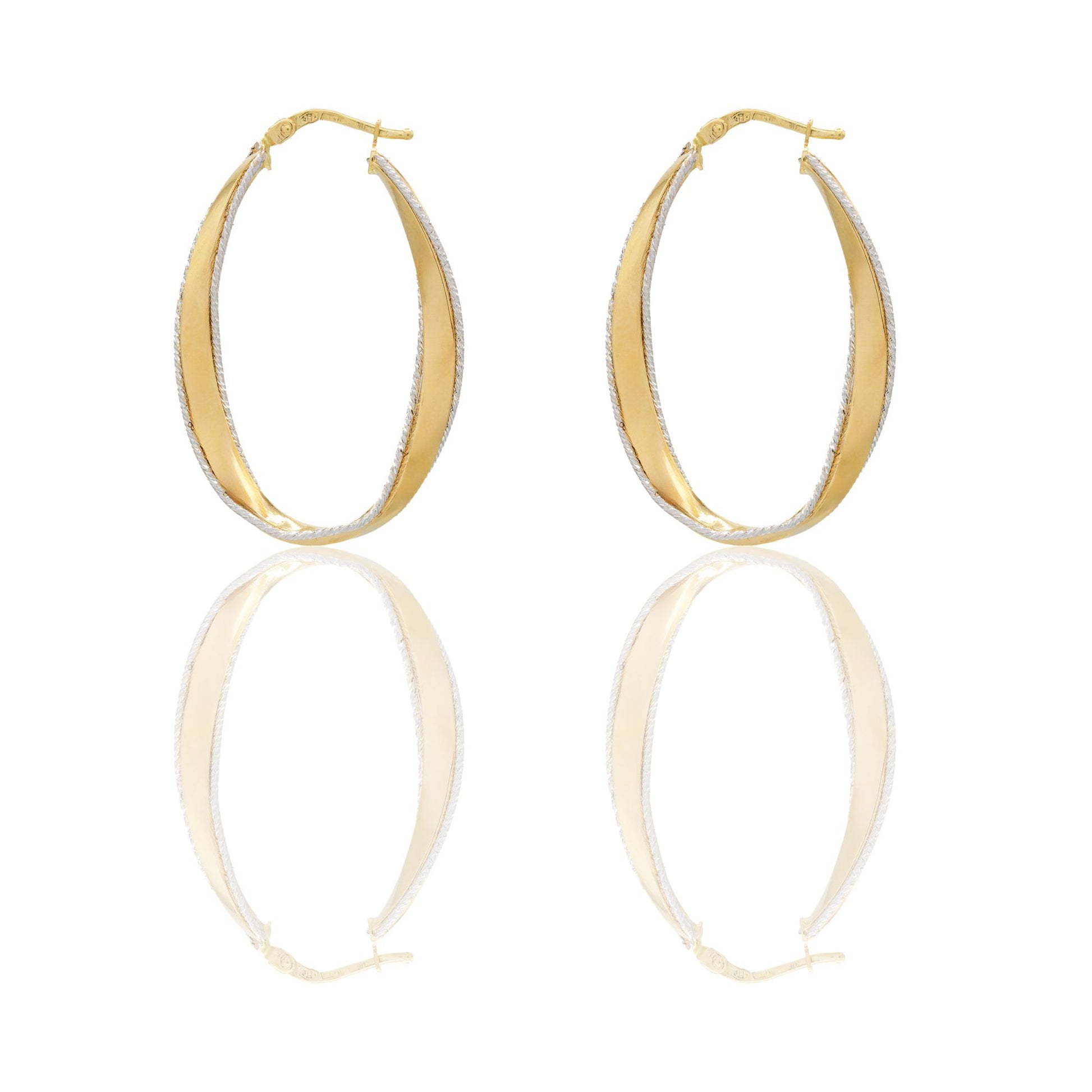 Orecchini Oro Giallo, Oro Bianco Oro 18 carati Cerchio  Solo Oro Spessore mm. 4,4 diametro interno cm.1,5*3,5