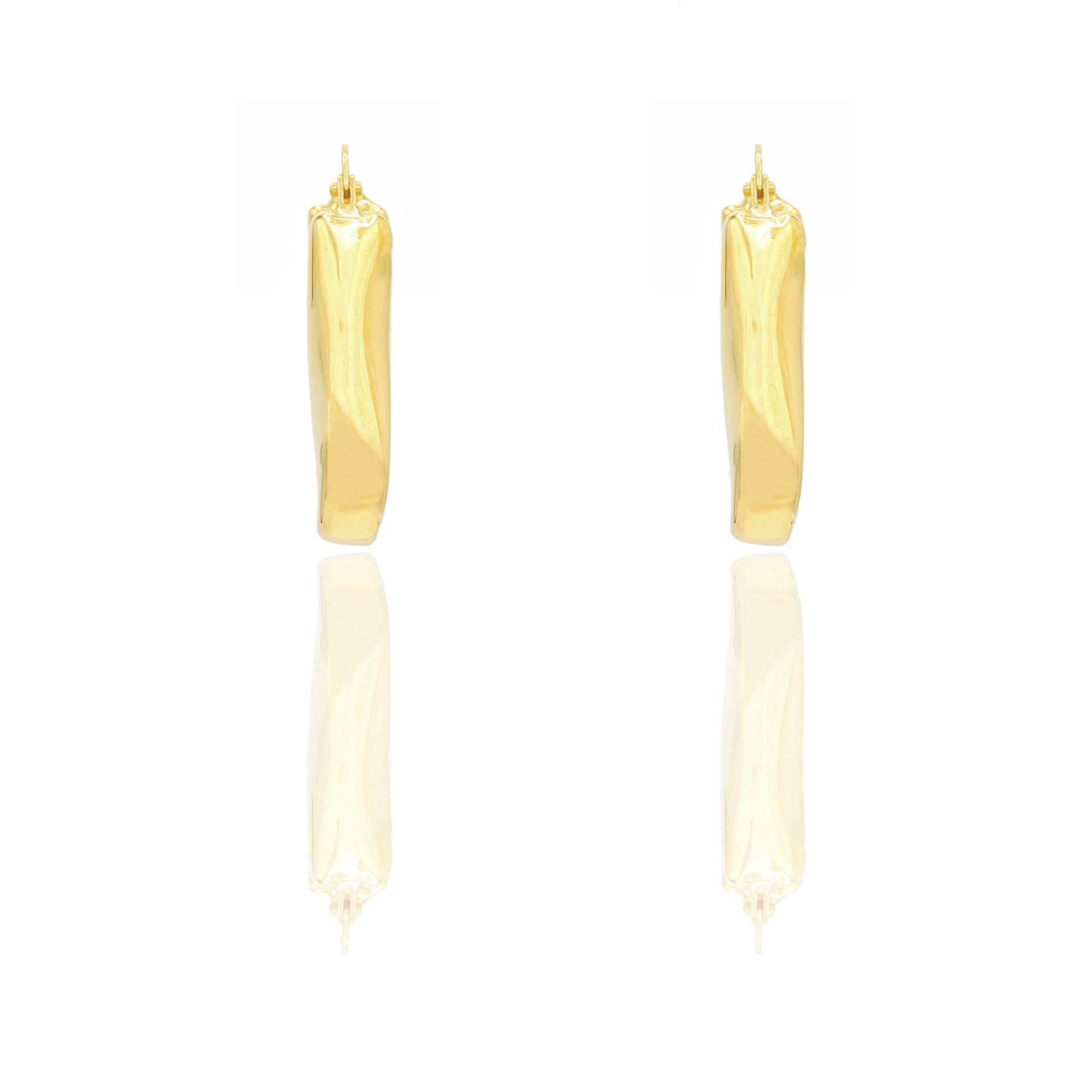 Orecchini Oro Giallo Elettroformato  Solo Oro Lunghezza cm 2,1 larghezza cm. 2,4