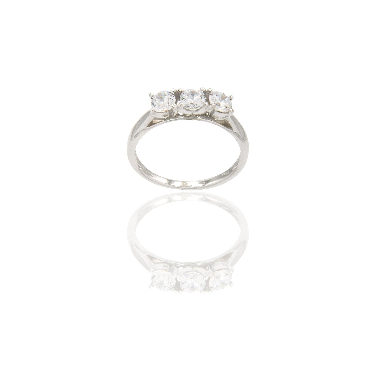 Anello Oro Bianco Oro 18 carati Trilogy 4 griffe Zirconi Bianchi spessore gambo 1,70 mm , spessore pietra 4