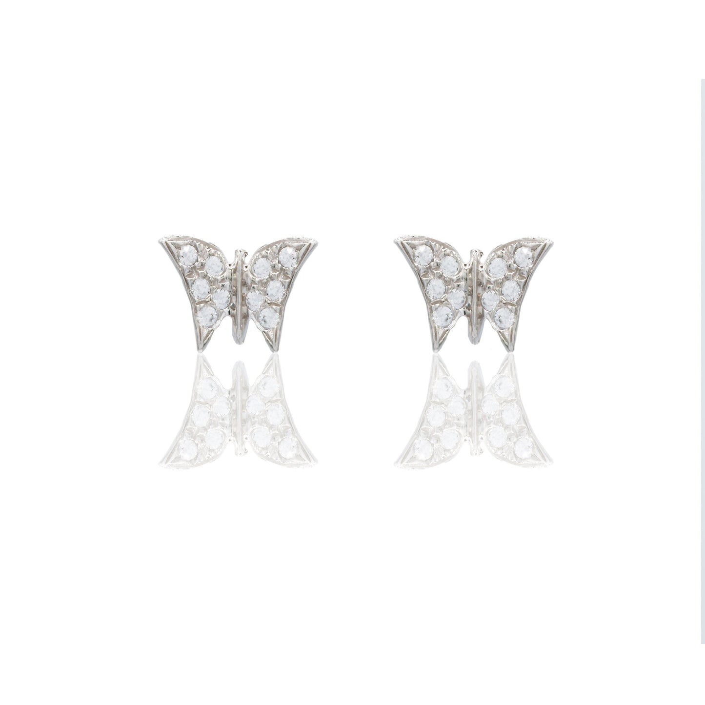 Orecchini Oro Bianco Oro 18 carati Farfalla pavè Zirconi Bianchi lunghezza cm.0,9 larghezza cm.0,5