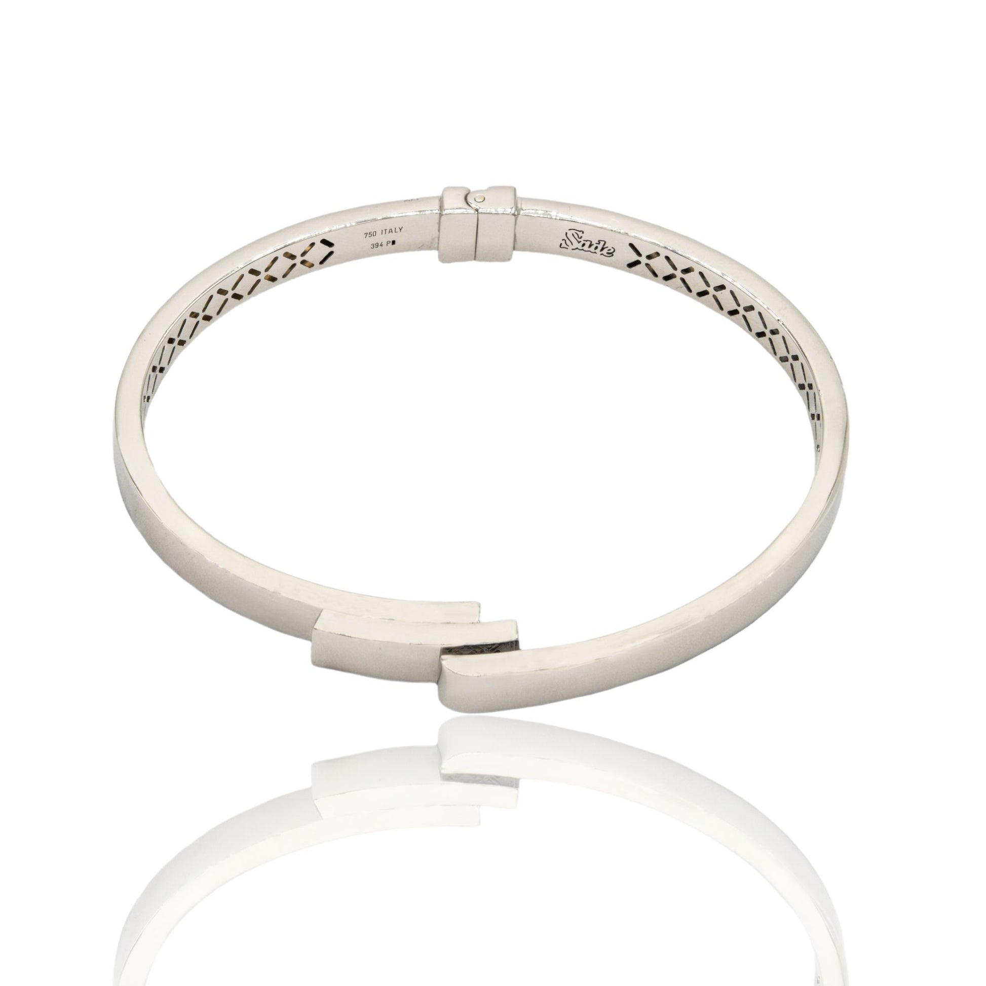 Bracciale Oro Bianco Oro 18 carati Rigido Canna Rettangolare Apertura Centrale Solo Oro